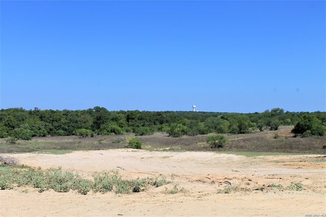 1163 W Fm 476, Somerset, TX 78069