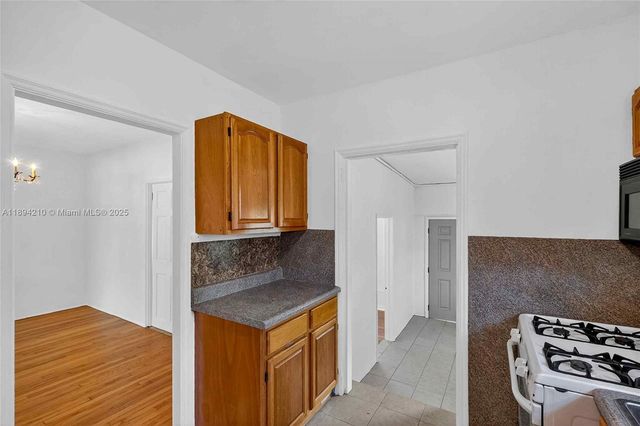 5900 NE 4th Ct, Miami, FL 33137