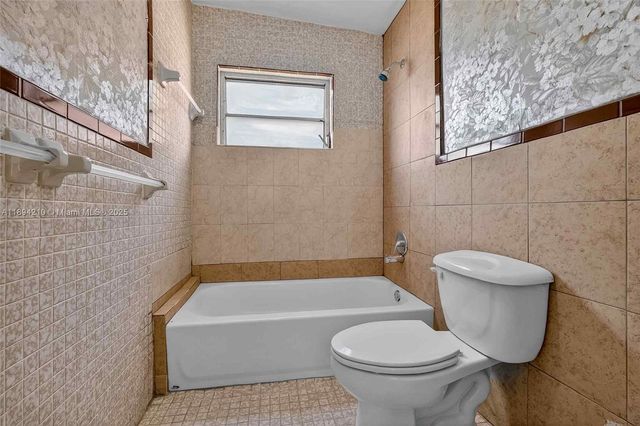 5900 NE 4th Ct, Miami, FL 33137