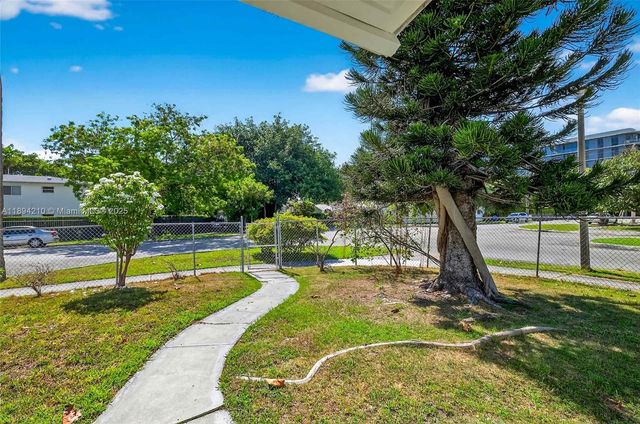 5900 NE 4th Ct, Miami, FL 33137