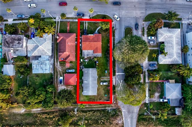 5900 NE 4th Ct, Miami, FL 33137