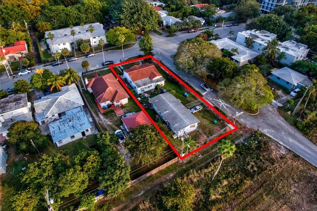 5900 NE 4th Ct, Miami, FL 33137