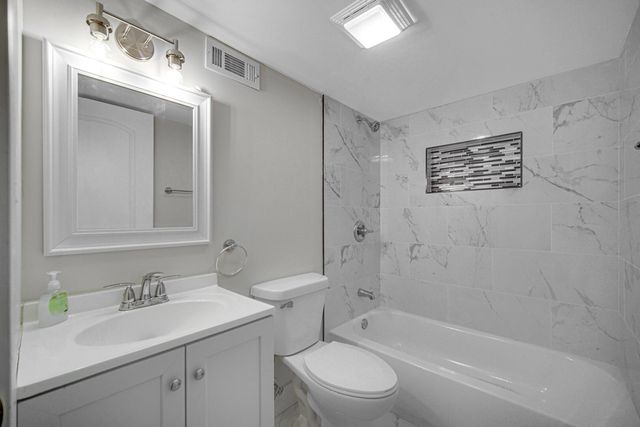 749 Buchanan Street, Gary, IN 46402