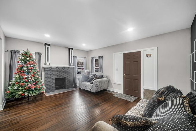 749 Buchanan Street, Gary, IN 46402