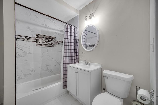 749 Buchanan Street, Gary, IN 46402