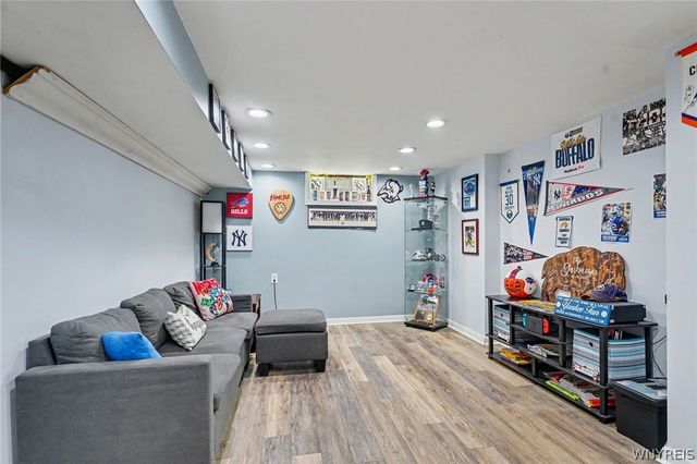 210 Woodcrest Drive, West Seneca, NY 14220