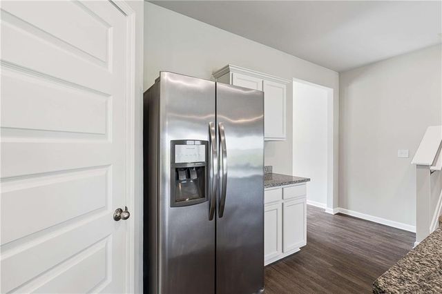 5758 Barrington Run, Union City, GA 30291