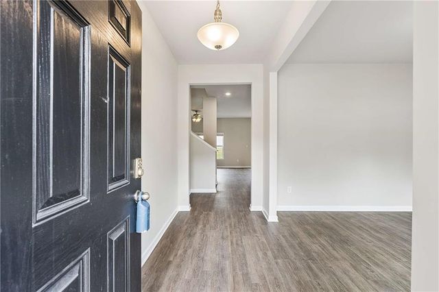 5758 Barrington Run, Union City, GA 30291