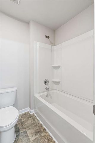 5758 Barrington Run, Union City, GA 30291