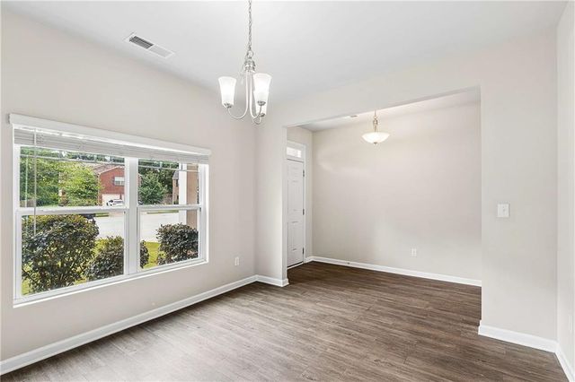 5758 Barrington Run, Union City, GA 30291