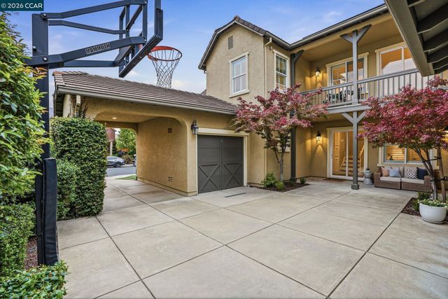 2261 Genoa Street, Danville, CA 94506