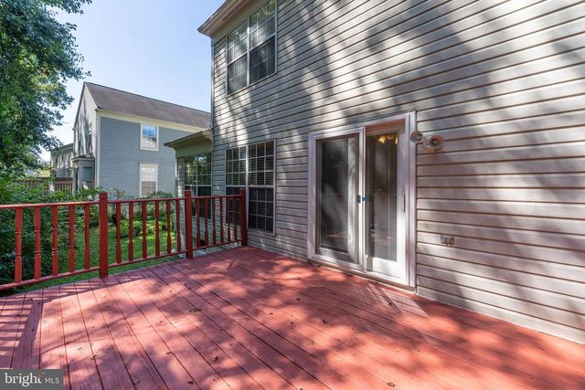 8005 SILVER FOX DR, Glen Burnie, MD 21061