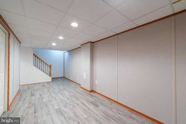8005 SILVER FOX DR, Glen Burnie, MD 21061
