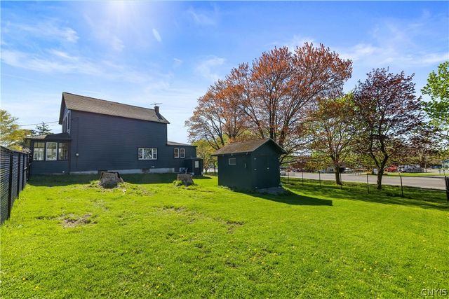 9422 Maynard Drive, Marcy, NY 13403