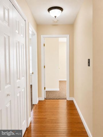 326 HOLLIDA LN, Martinsburg, WV 25404