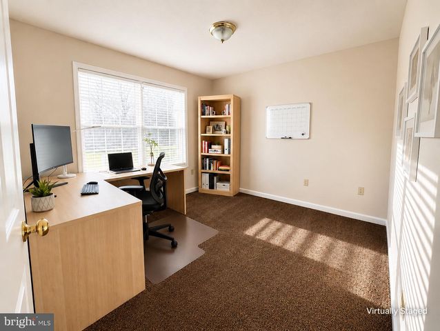 326 HOLLIDA LN, Martinsburg, WV 25404