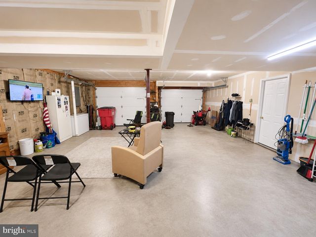 326 HOLLIDA LN, Martinsburg, WV 25404