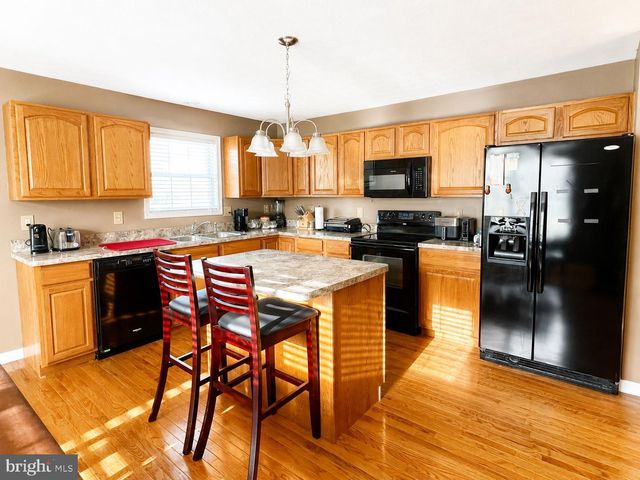 326 HOLLIDA LN, Martinsburg, WV 25404