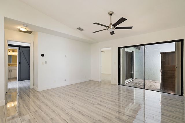 22354 Pineapple Walk Drive, Boca Raton, FL 33433