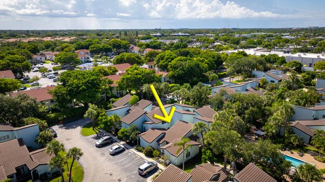22354 Pineapple Walk Drive, Boca Raton, FL 33433
