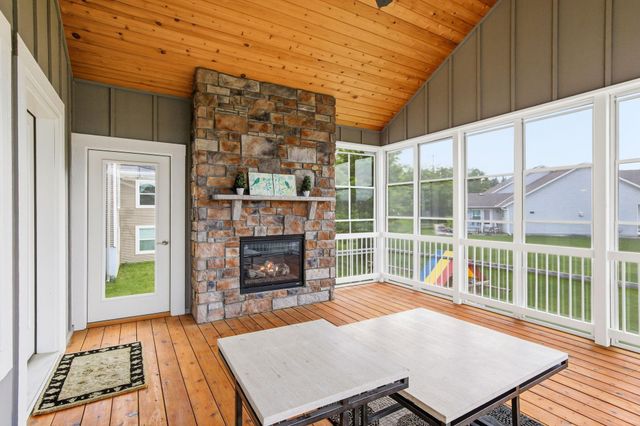 12920 Rose Bluff Boulevard, Burnsville, MN 55337