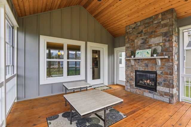 12920 Rose Bluff Boulevard, Burnsville, MN 55337