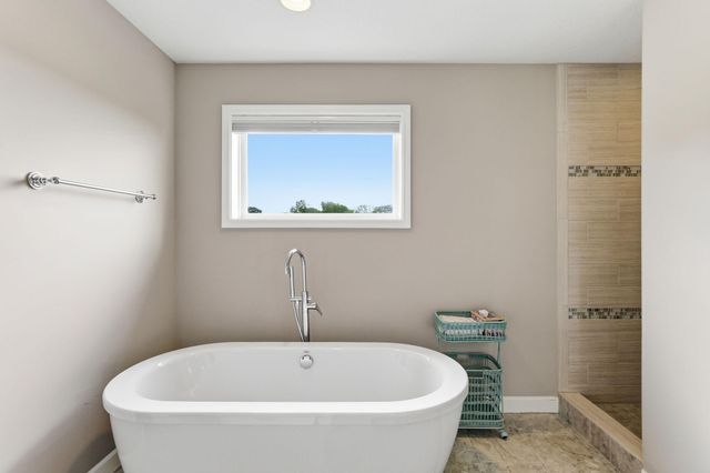 12920 Rose Bluff Boulevard, Burnsville, MN 55337