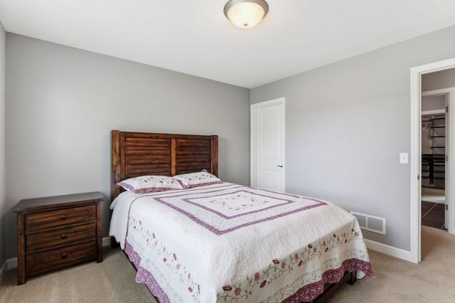 12920 Rose Bluff Boulevard, Burnsville, MN 55337