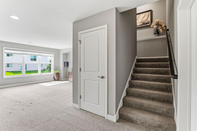 12920 Rose Bluff Boulevard, Burnsville, MN 55337