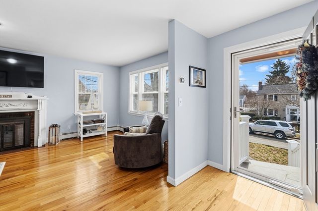 85 Hilma St, Quincy, MA 02171