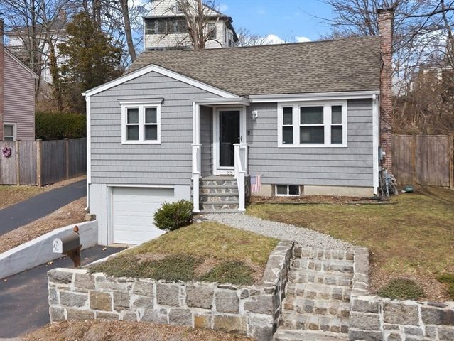 85 Hilma St, Quincy, MA 02171