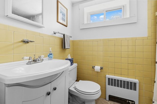 85 Hilma St, Quincy, MA 02171