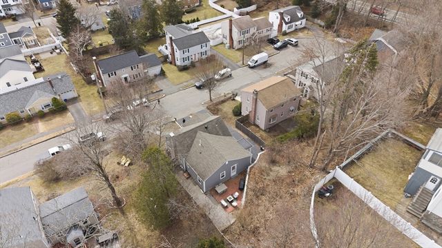 85 Hilma St, Quincy, MA 02171