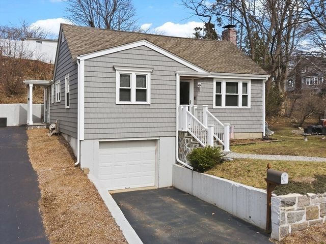 85 Hilma St, Quincy, MA 02171