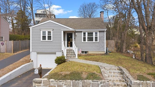 85 Hilma St, Quincy, MA 02171