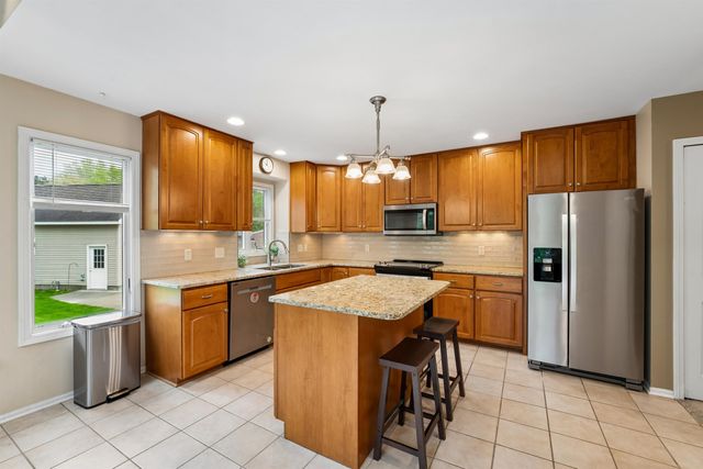 2889 Galway Bay Drive, Metamora, MI 48455