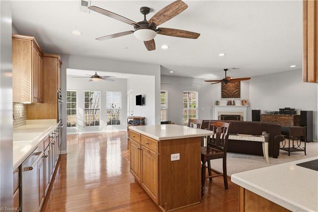 105 Creeks Edge Court, Clemmons, NC 27012