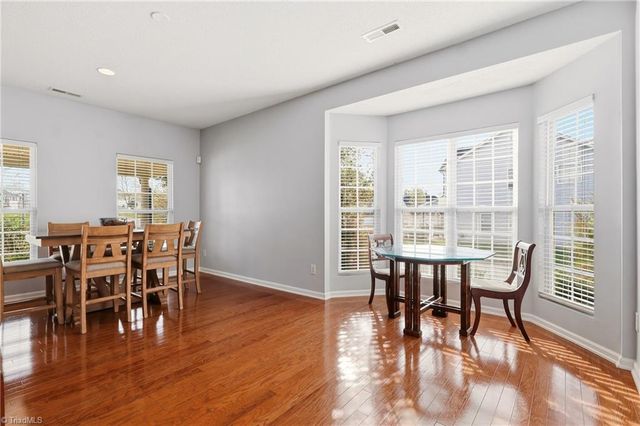 105 Creeks Edge Court, Clemmons, NC 27012