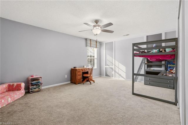 105 Creeks Edge Court, Clemmons, NC 27012