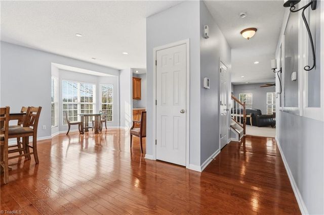 105 Creeks Edge Court, Clemmons, NC 27012