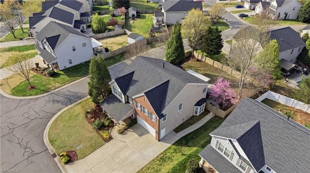 105 Creeks Edge Court, Clemmons, NC 27012