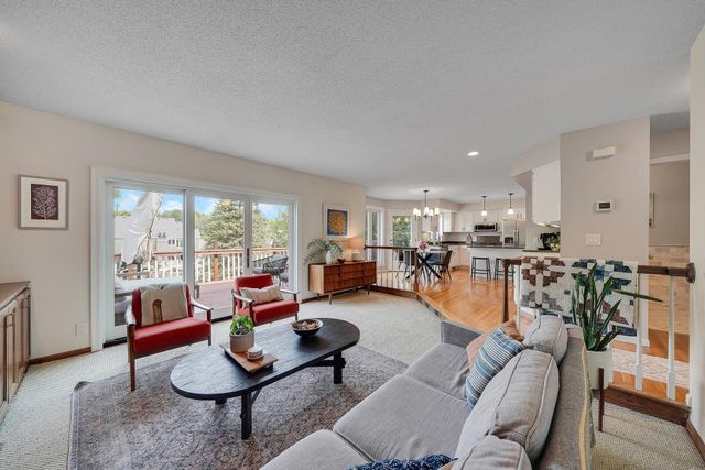 15810 Nursery Drive, Minnetonka, MN 55345