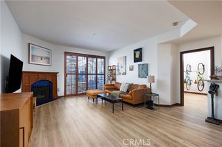 640 W 4th Street 410, Long Beach, CA 90802