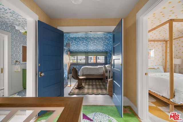 2704 3rd Street, Santa Monica, CA 90405