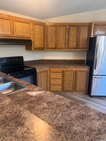 149 LONGHORN RD, Stockdale, TX 78160