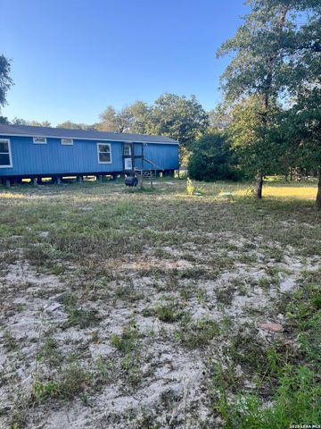 149 LONGHORN RD, Stockdale, TX 78160