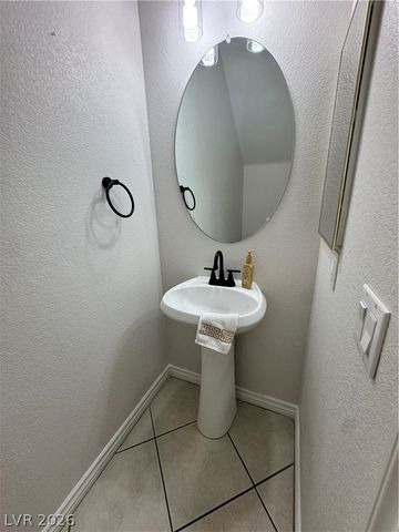 2572 Favorable Pointe Court, Henderson, NV 89052