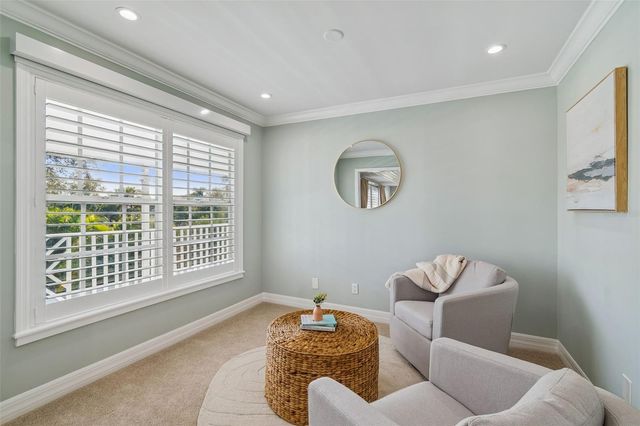 5004 W LEONA STREET, Tampa, FL 33629