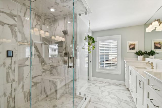 5004 W LEONA STREET, Tampa, FL 33629