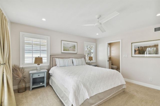 5004 W LEONA STREET, Tampa, FL 33629